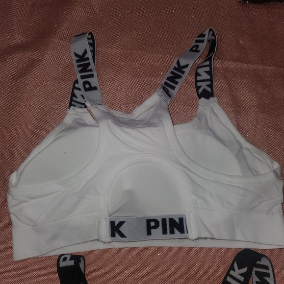 New 2 Women's Seamless Push Up Sports Bra, Push UP Bra with Padded and Strappy B - Picture 4 of 6